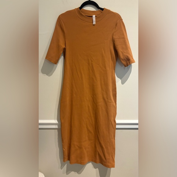 Anthropologie Daily Practice Ribbed Midi Dress Size Medium Mustard Golden Yellow - Picture 2 of 6